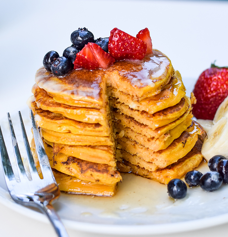 Easy Pumpkin Pancakes