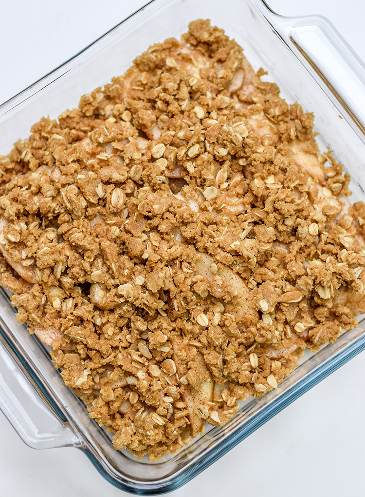 Apple Crisp with Oatmeal Crumble